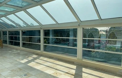 پنجره پاناروما برقی